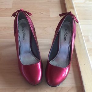 Le chateau red heels